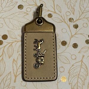 Coach 1941 Hangtag Beechwood